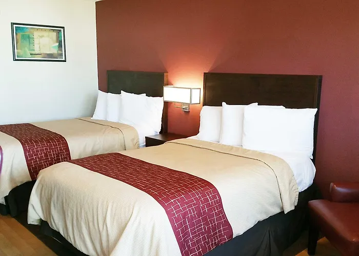 Hotel Red Roof Chicago - 3*